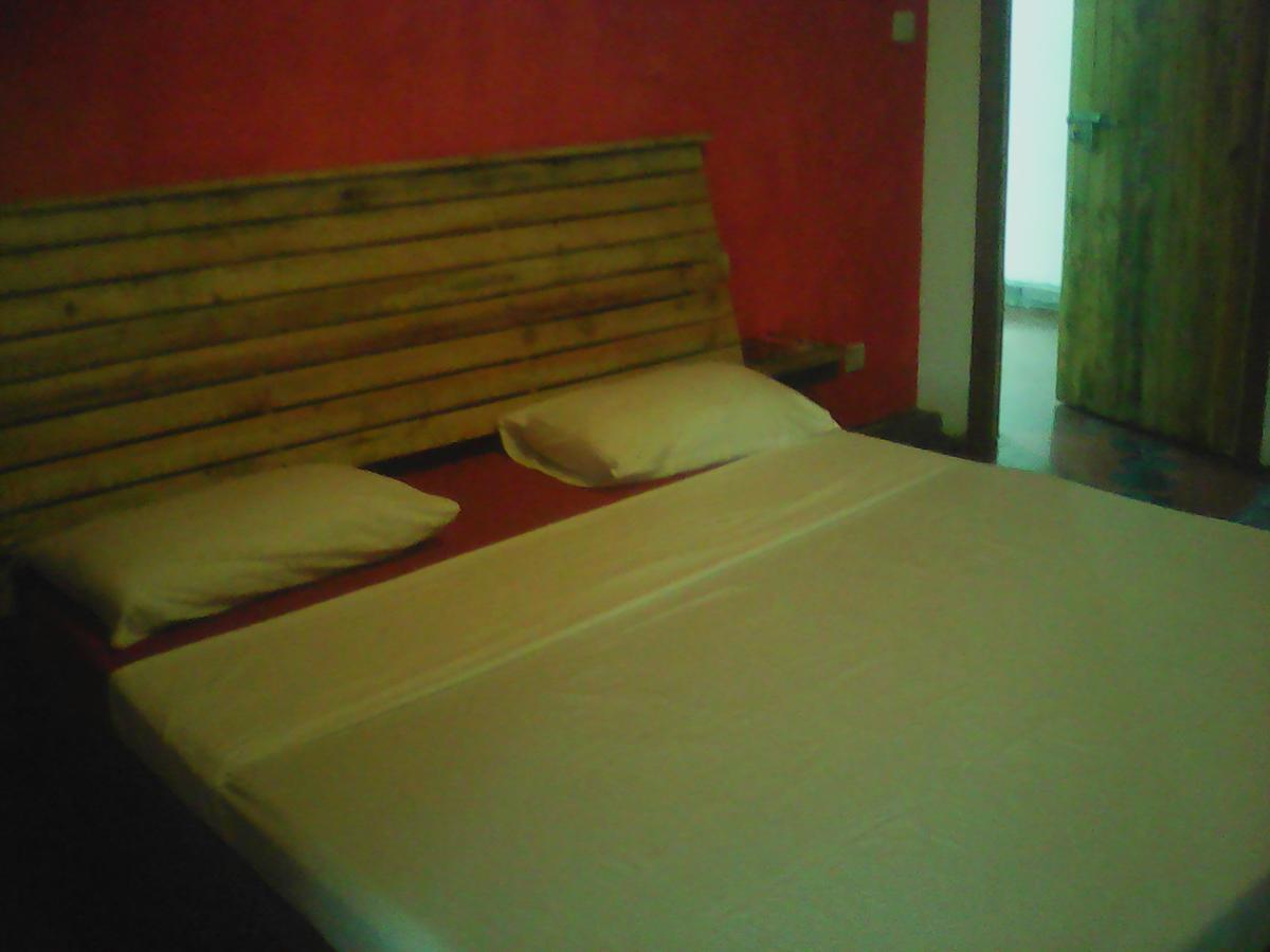Asso Villa Belle Mare Esterno foto